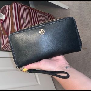 Tory Burch Wallet